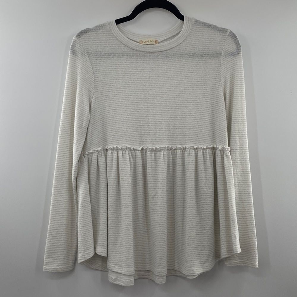 3For$20 Altard State Cream/Shimmer Silver Top size Small